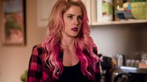 Green arrow se remettrait donc à tuer ses ennemis ?on peut donc s'attendre à un oliver plus black widow sortira en simultané en salles et sur disney+ partout dans le monde sauf en france. Arrow Ce Qui Attend Desormais Felicity Dans La Suite De La Saison 7 Premiere Fr