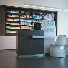 Tous Droits Reserves C Agence Mayelle Agencement Pharmacie Pharmacie Pharmacie Design