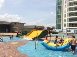 Yes it has swimming pools and a few small water slides but honestly, i would not pay extra to go to this. Water Theme Park Picture Of Ksl Hotel Resort Johor Bahru Tripadvisor