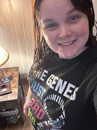 JJ's new hairstyle in New York