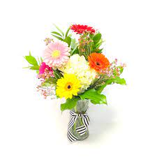 Valley floral company will be able to put your mind at ease by being one of the only florists in wichita, ks that is able to deliver excellent quality each and every time. Happy In Wichita Ks Moore Flowers