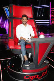 أكد الفنان المصري محمد حماقي الذي يشارك في الموسم الخامس من ذا فويس، أن البرنامج هذا العام مختلف عما قبله، كونه ستكون له مشاركة أيضًا في برنامج ذا فويس كيدز، وهذا اختلاف بحد ذاته. Ø£Ø±Ø¨Ø¹Ø© Ù…ÙƒØ§Ø³Ø¨ Ù„Ù€ Ù…Ø­Ù…Ø¯ Ø­Ù…Ø§Ù‚ÙŠ ÙÙŠ Ø¥Ø·Ù„Ø§Ù„ØªÙ‡ Ø§Ù„Ø£ÙˆÙ„Ù‰ Ø¨Ù€ Ø°Ø§ ÙÙˆÙŠØ³ ÙˆØ®Ø³Ø§Ø±Ø© ÙˆØ­ÙŠØ¯Ø© Ù…Ø¬Ù„Ø© Ø³ÙŠØ¯ØªÙŠ