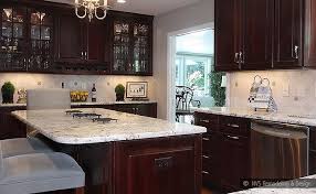 73 Brown Backsplash Ideas A Traditional Classy Brown Ideas Brown Kitchens Kitchen Cabinets And Backsplash Dark Brown Kitchen Cabinets