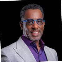 Sheldon Winston's Instagram, Twitter & Facebook