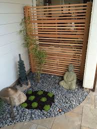 Small Japanese Courtyard Garden Small Japanese Garden Japanese Garden Design Small Courtyard Gardens