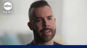 Doctor Flies Overseas to Get New Head of Hair