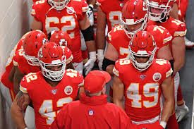 The denver broncos will host their hated afc west rival oakland raiders in the 2019 regular season finale. The Best And Worst Games Of The 2020 Chiefs Schedule Arrowhead Pride