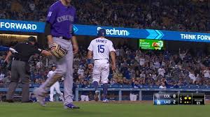 Kenta Maeda strikes out 12; Dodgers win series