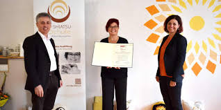 Japan In Thernberg 15 Jahre Abc Shiatsu Bote Aus Der Buckligen Welt