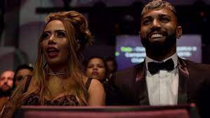 Rafaella beckran shared a picture on instagram of her kissing gabriel barbosa, the inter milan and brazil striker nicknamed 'gabigol'. Apos Traicoes E Festinhas Rafaella Santos Termina Namoro Com Gabigol Diz Portal Lance