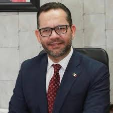 Alan Apodaca's Instagram, Twitter & Facebook