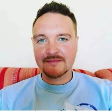 Holidaymaker says seaside hotel is 'worst in UK' with ghastly stains