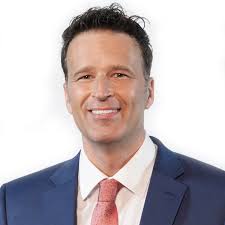 Drew Hopkins's Instagram, Twitter & Facebook