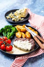 Learn How To Make Blue Cheese Sauce In Two Easy Steps You Can Use Dolcelatte Roquefort Or Stilton Cheese Mak Blue Cheese Sauce Vegetarian Sauces Blue Cheese