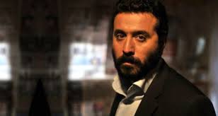 Mustafa üstündağ'ın zeynep'in sekiz günü filminde canlandırdığı ali karakteriyle i̇lgili yorumu:ali kentin kaybolmuşlarından biri. Kurtlar Vadisi Nin Muro Su Mustafa Ustundag Cukur Dizisinde Oynayacak Dailymotion Video