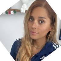 Liz Avalos's Instagram, Twitter & Facebook