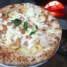 Pizzeria Acqua E Farina Di Castellammare Di Stabia Pizza Place Castellammare Di Stabia Facebook 228 Photos