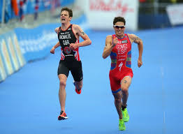 There's no place like yorkshire.olympic triathlon silver and bronze. Javier Gomez R Of Spain Out Sprints Jonathan Brownlee Of Great Britain To Win The Elite Me Sprint Triathlon Training Sprint Triathlon Training Plan Triathlon