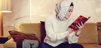 Fadzarudin shah anuar nama panggilan: A Tale Of Two Vs