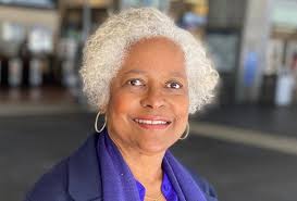 Editorial: For BART, elect Lang in only competitive East Bay race