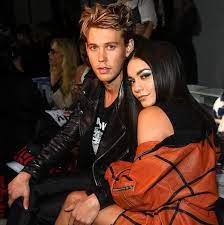 They were seen kissing at lax nightclub in december. Vanessa Hudgens And Austin Butler Talked About Marriage Before Breakup