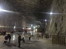 Oferte turistice pentru cazare in apropiere de salina slanic prahova din romania la hoteluri, apartamente. Salina Praid Cea Mai Mare SalinÄ Din Romania Coltisor De Romania