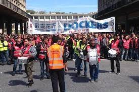 Sa mort serait liée au trafic de drogue. Jacquotte Et Les Dockers Une Plongee Dans Les Docks Du Havre Bientot Sur France 3 76actu
