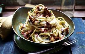 Spaghetti Mit Pfifferlingen Und Aioli Sahnesosse Rezept Lecker Rezept Rezepte Aioli Sahnesauce Rezept
