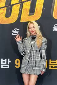 Mnet 새 예능프로그램 '굿걸(good girl):누가 방송국을 털었나'(이하 '굿걸') 제작발표회가 mnet 유튜브 채널을 통해 생중계됐다. êµ¿ê±¸ ì†Œë…€ì‹œëŒ€ íš¨ì—° ì— ë„· ë¨¸ë‹ˆë¥¼ í„´ë‹¤ë‹ˆ æ–°ëª¨ìŠµ ë³´ì—¬ì¤„ ê²ƒ ìŠ¤íƒ€ë‰´ìŠ¤