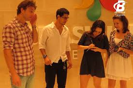 Check spelling or type a new query. Meet Greet Fernanda Vasconcellos E Cassio Reis Izabel Bordotti Flickr