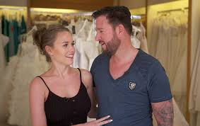 Michael Wendler Dresscode Fur Die Tv Hochzeit Mit Laura Muller Bekannt In 2020 Michael Wendler Hochzeit Kirchliche Hochzeit