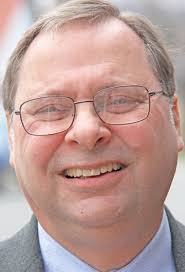 Keith Macdonald enters race for town council