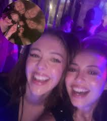 Amber Overbay (@amber_overbay) • Instagram photos and videos