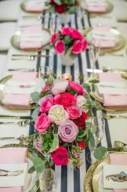 When it comes to creating a table setting for your guests, it's all about the little details. 9 Valentine S Day Table Decorations How To Set A Valentine S Day Table With Flowers
