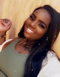 Darian Lyons's Instagram, Twitter & Facebook