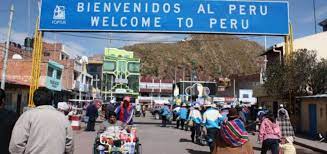 En tacna, el ejército y la policía instalaron reflectores y protegen la zona en vehículos blindados. El Telegrafo Peru Y Colombia Anuncian Un Acuerdo Conjunto Frente Al Coronavirus En La Frontera