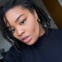 Quianna Smith's Instagram, Twitter & Facebook