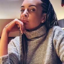 Daniel Shusterman's Instagram, Twitter & Facebook