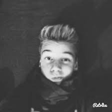 David Binter's Instagram, Twitter & Facebook