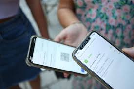 Considering travel during the pandemic? Tout Savoir Sur Le Covid Safe Ticket Sesame Pour Les Grands Evenements En Belgique