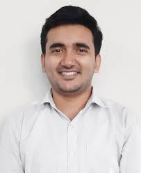 UKA Tarsadia University