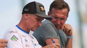 Gdy odchodził z klubu panował wielki smutek. Jego powrót dał drużynie  sukces, na który czekali wiele lat