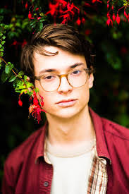 Emily Platz's Instagram, Twitter & Facebook