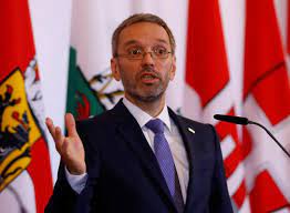 Wie und wo sich herbert kickl den antisemitischen angriff auf muzicant ausgedacht hat, ist nicht bekannt. Herbert Kickl Latest News Breaking Stories And Comment The Independent