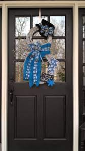 Grapevine Wreath Snowman Used 18 Inch Wreath And 14 Inch Wreath Spraypainted White Used Af Xmas Decorations Diy Winter Door Decorations Christmas Tree Store