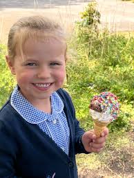 A smile to brighten up anyone's day, my beautiful Grandcub Isabella ❤️