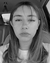 Enterate || 🚨🚨🚨 PERLA SOTO HIDALGO, EMPRENDEDORA Y ESTUDIANTE DE LA  FADER, UNA DE LAS VÍCTIMAS DEL #C4MIONAZO" La joven estudiante del octavo  semestre de la Facultad de Derecho de la UJED