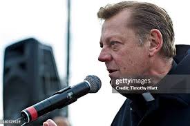 186 Father Michael Pfleger Photos & High Res Pictures