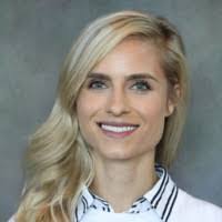 Kelly Mattson's Instagram, Twitter & Facebook