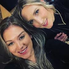 Derrick Broome's Instagram, Twitter & Facebook